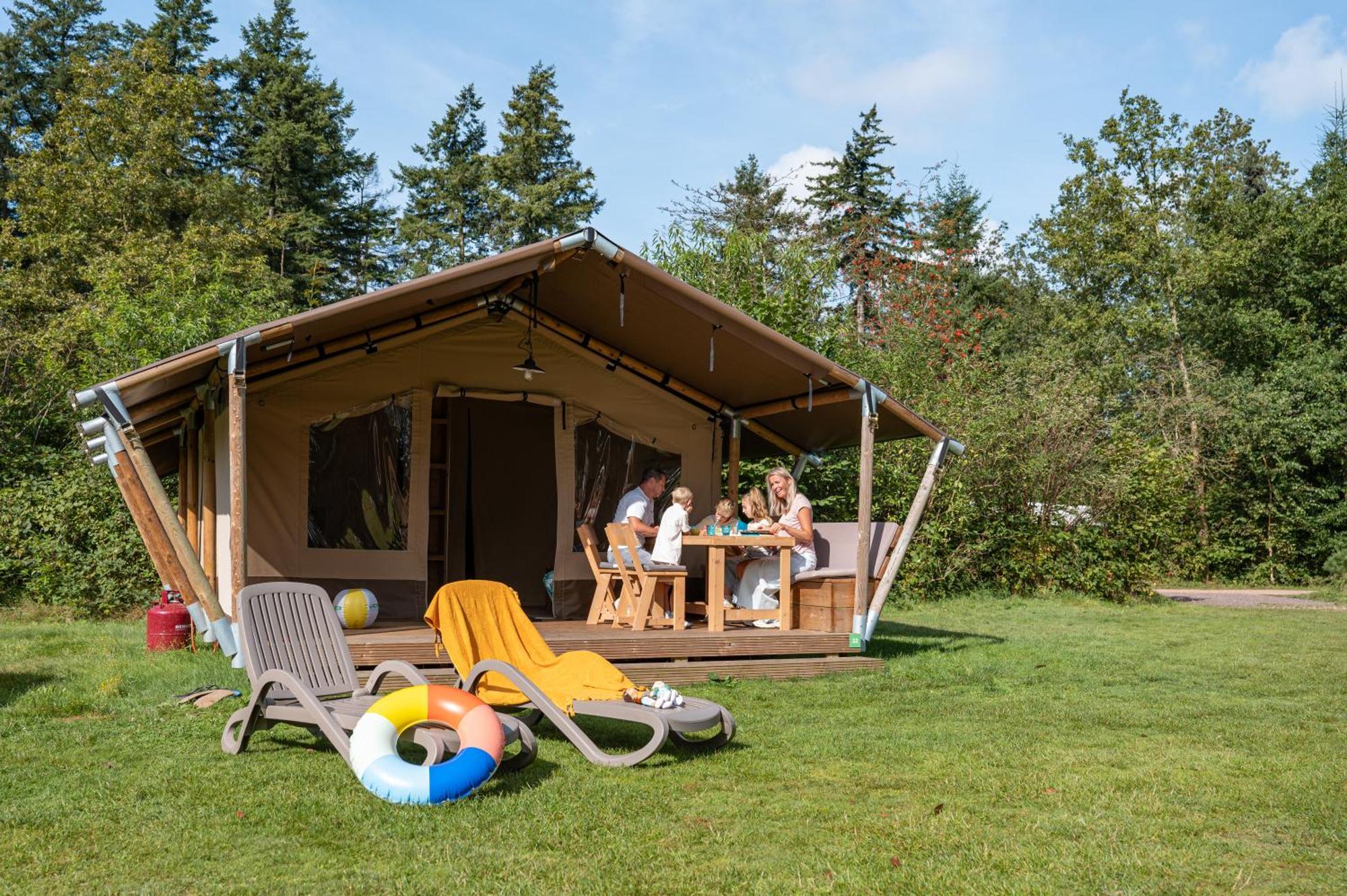Rcn Vakantiepark De Roggeberg Appelscha Exteriér fotografie